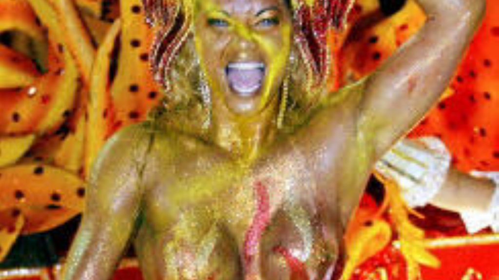 手机哪个手游传奇可以赚钱？(哪个地方可以玩传奇手游？)插图