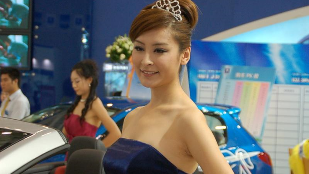 手游传奇有什么辅助没？(有什么无敌版传奇手游？)插图