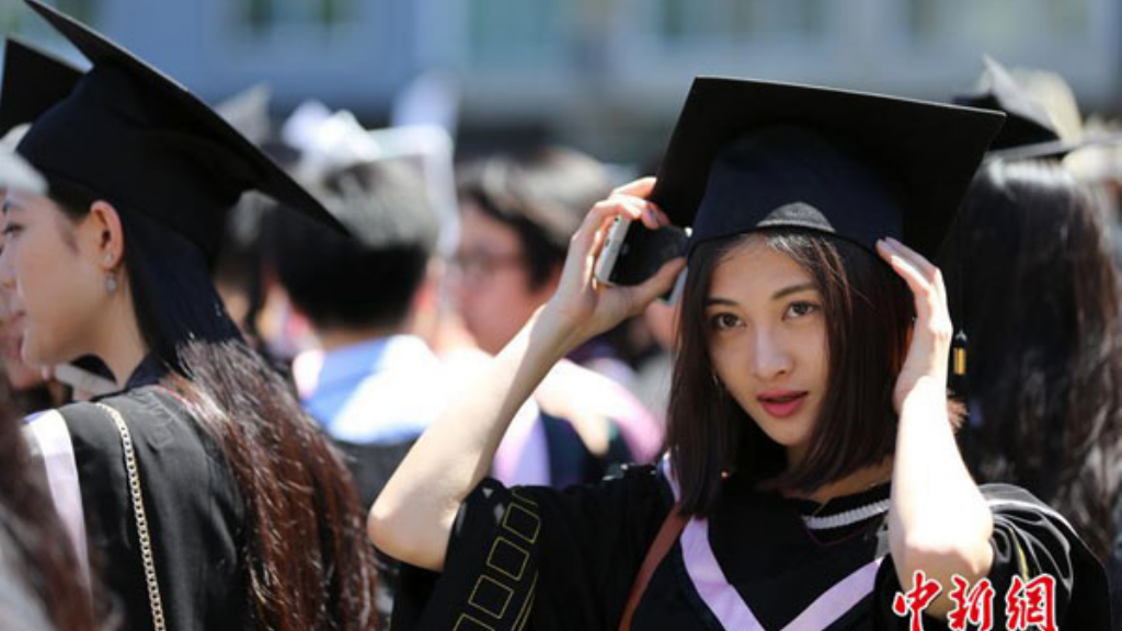 单职业传奇手游电脑怎么玩？(传奇手游版有什么玩法吗？)插图