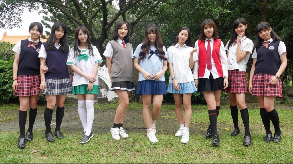 哪个是传奇正版手游？(仿古传奇手游哪个好玩？)插图