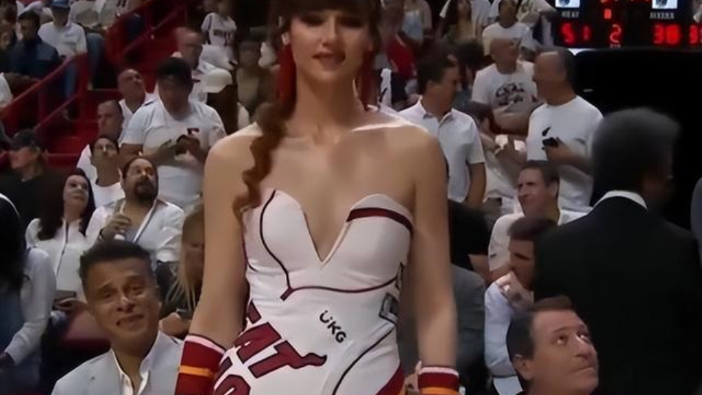 手游传奇神兵是什么意思？(传奇手游打怪会爆什么技能？)插图