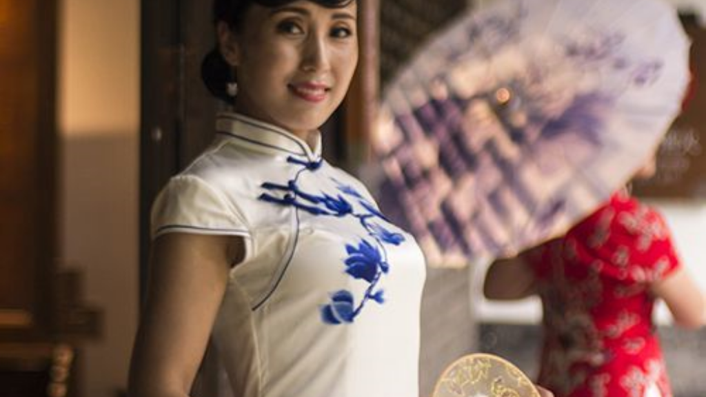 成龙代言传奇手游是什么？(手游至尊传奇有什么人在玩？)插图