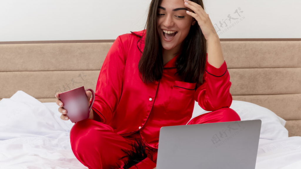 手游传奇什么时候上线的？(正版手游传奇哪个好？)插图