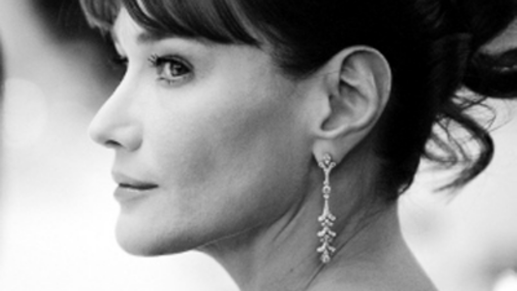 围城无双传奇手游R点是什么？(传奇世界正版手游哪个好玩？)插图