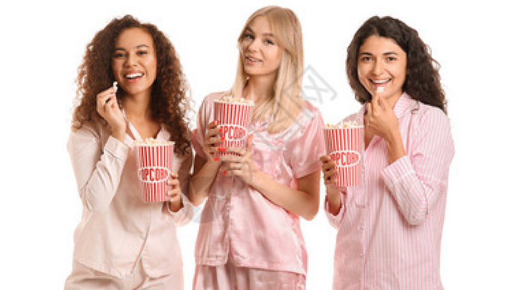 手游传奇什么时候出的国服？(传奇游戏为什么没有了手游？)插图