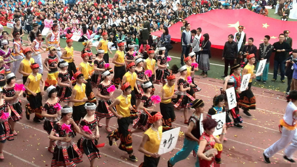 手游传奇安全区是什么颜色？(手游传奇4叫什么名字？)插图