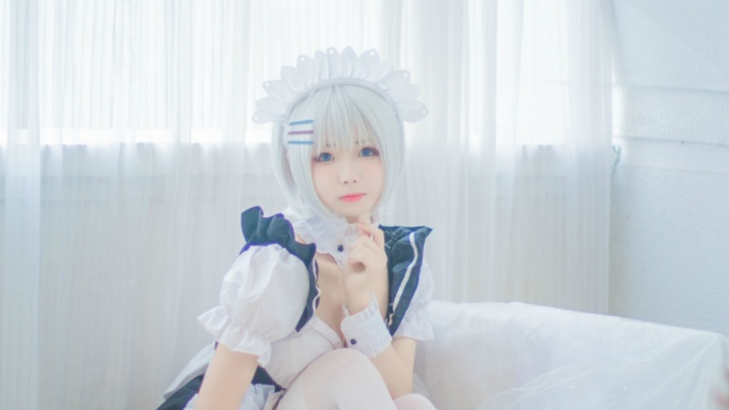 手游什么传奇带英雄厉害？(为什么成龙代言传奇手游？)插图