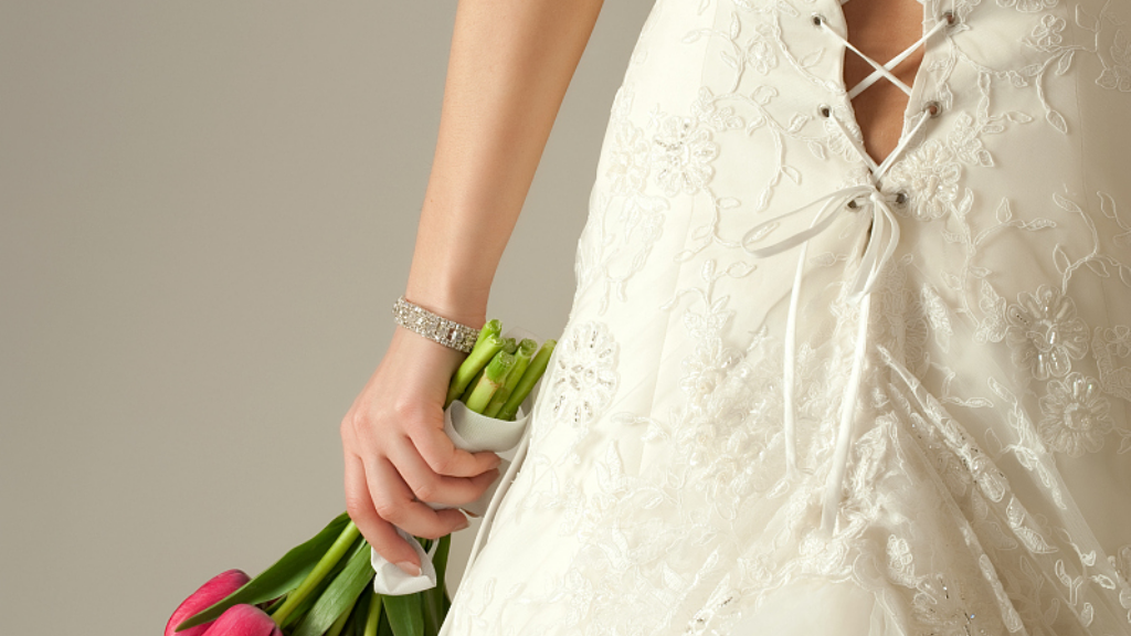 手游传奇元宝起什么作用？(散人单职业传奇怎么玩？)插图