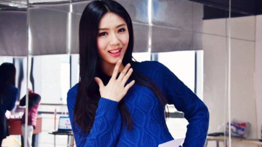 手机怎么玩电脑单职业传奇？(什么叫惨烈传奇手游？)插图