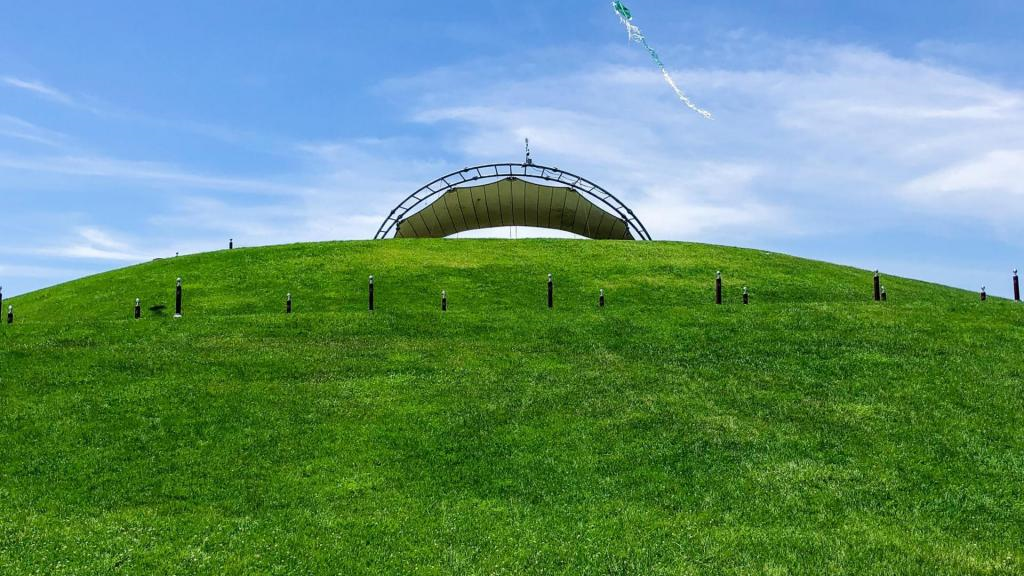 哪个公司有手游传奇？(传奇类的手游选什么职业？)插图