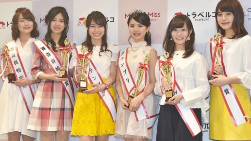 哪个手游传奇打金好？(轩辕传奇手游什么职业是剑？)插图