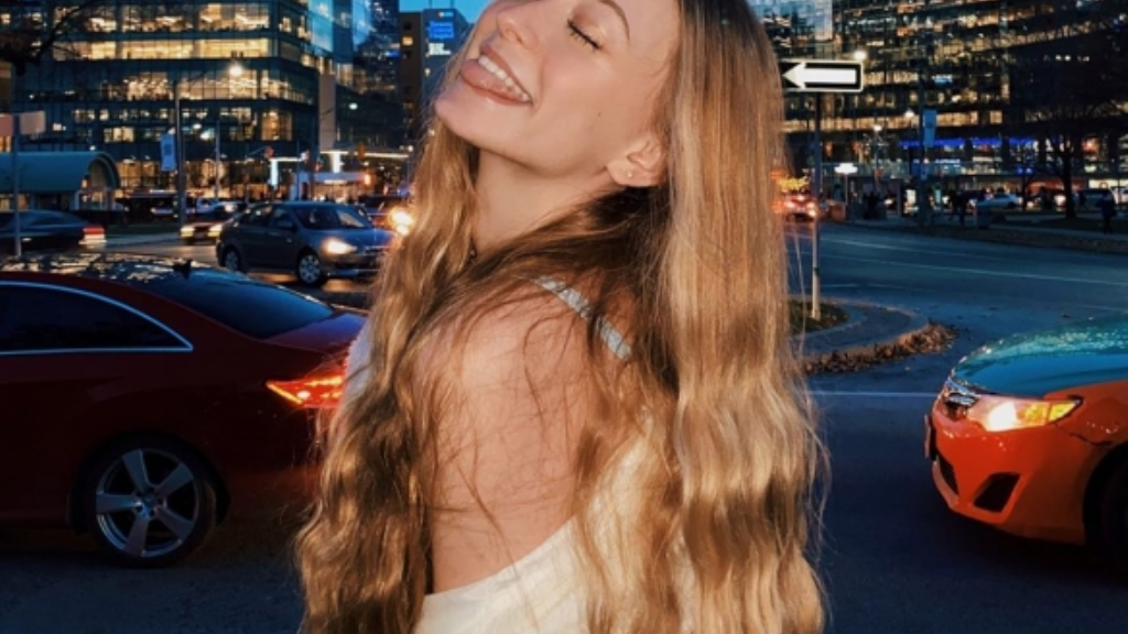 哪个平台的手游传奇好玩？(手游老版传奇哪个好玩点？)插图