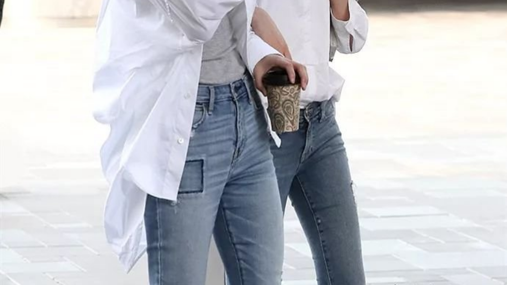 哪个版本的传奇手游？(传奇手游充值哪个平台最好？)插图