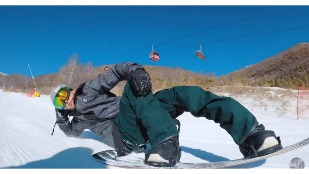 巨星为什么去代言传奇手游？(传奇sf怎么改游戏名字？)插图