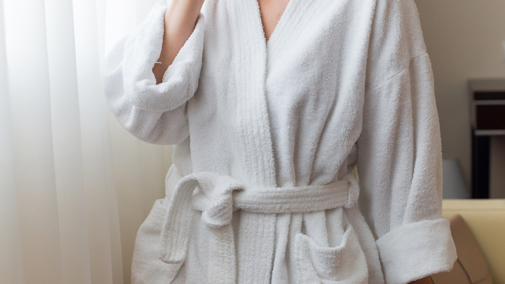 合成装备的传奇手游是什么游戏？(传奇手游哪个好打金？)插图