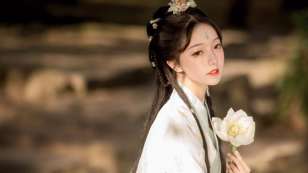 为什么传奇手游老改名？(最好的传奇手游盒子是什么游戏啊？)插图