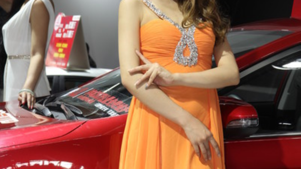 单职业传奇怎么没声音？(传奇手游为什么请成龙？)插图