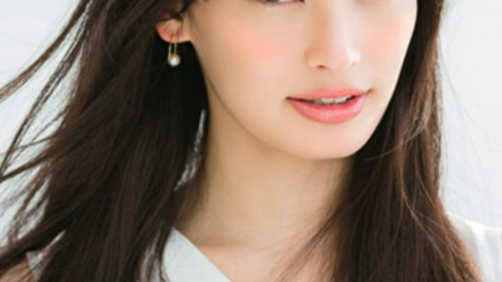 传奇手游鬼泣带什么套装？(苹果手游传奇网站叫什么？)插图