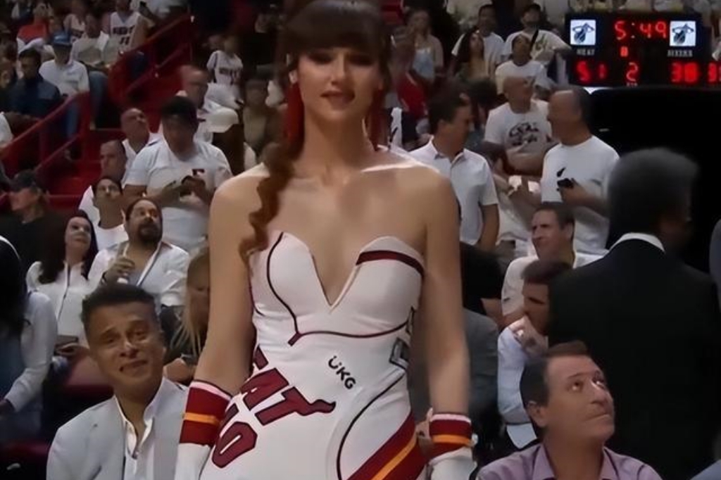 传奇类手游有什么推荐的？(手游什么传奇好玩点啊？)插图