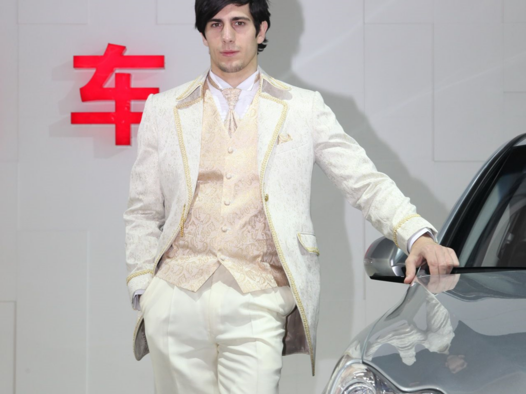 传奇4手游全名叫什么名？(传奇手游 哪个可以竖屏？)插图