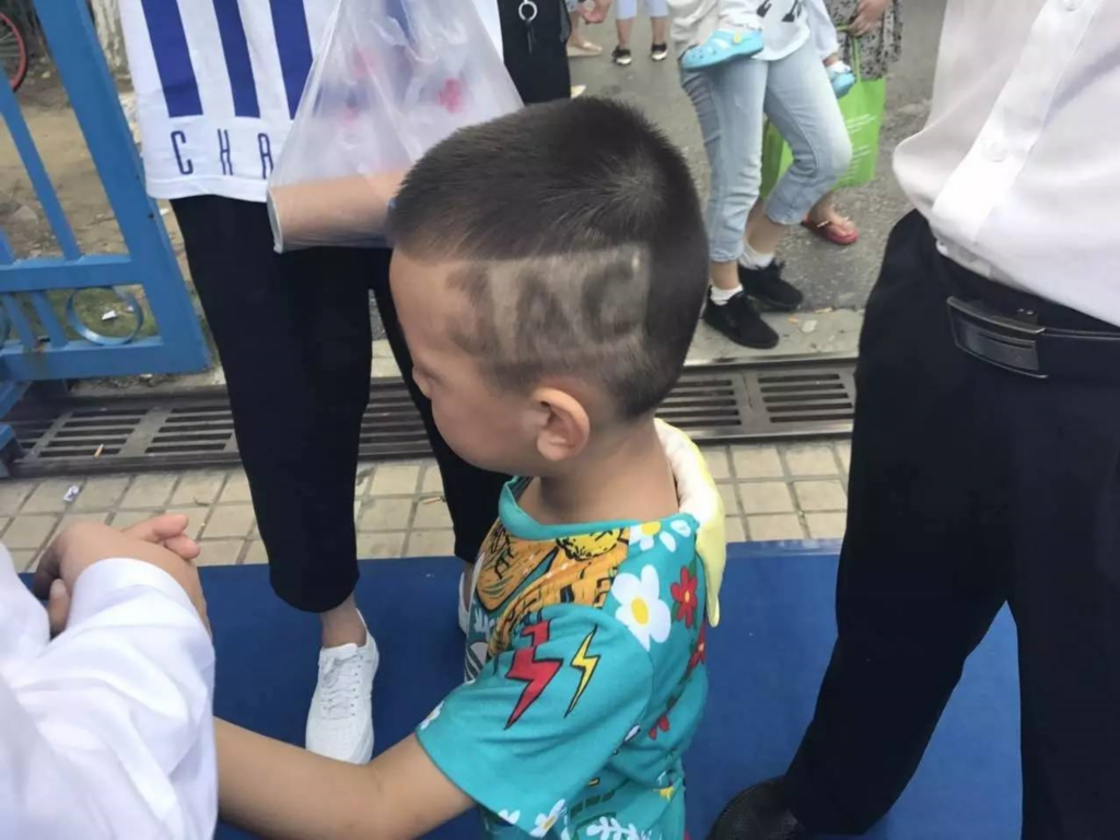 为什么传奇手游很多客户端？(超变传奇手游发布网站是什么意思？)插图