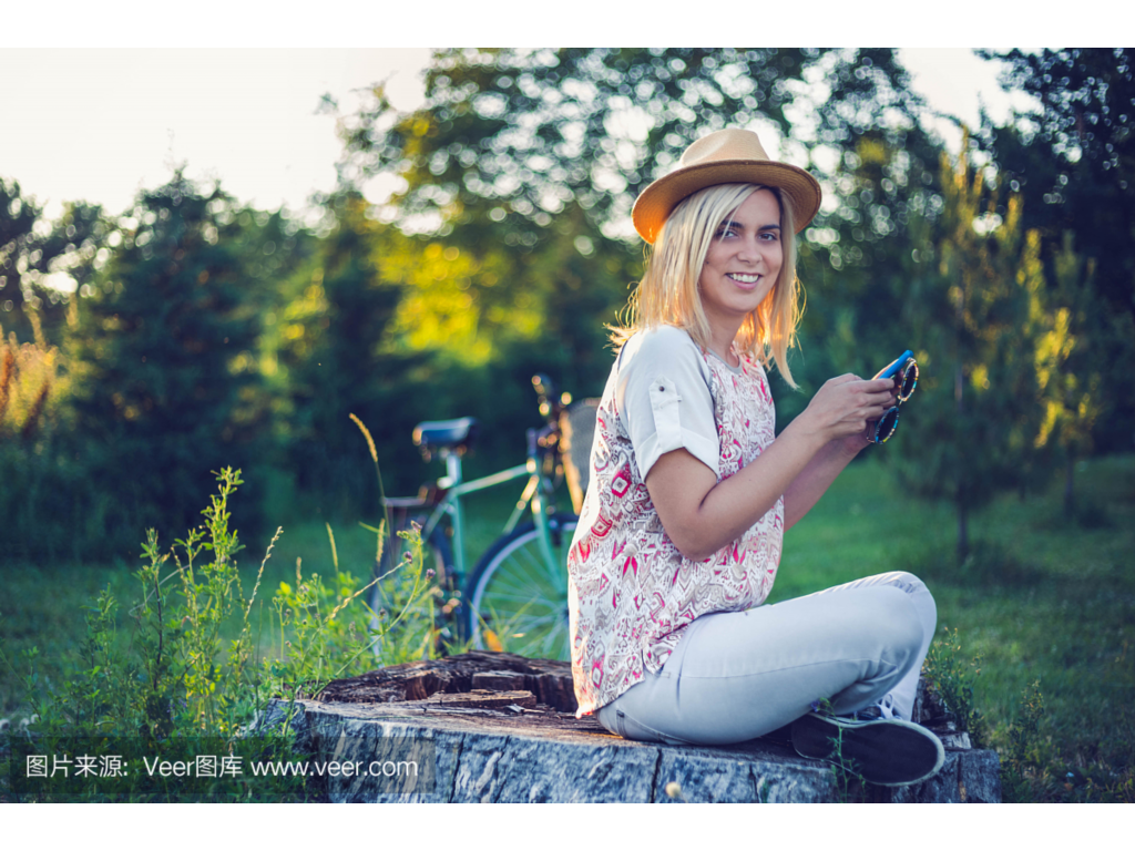 传奇手游魔龙城爆什么？(传奇3打宝版单职业怎么玩？)插图