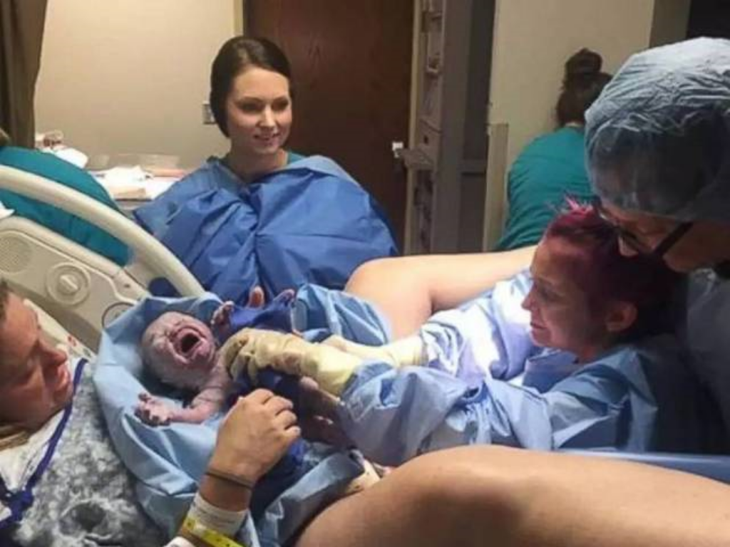 传奇手游里的魔灵有什么用？(轩辕传奇手游名字后面v什么意思？)插图