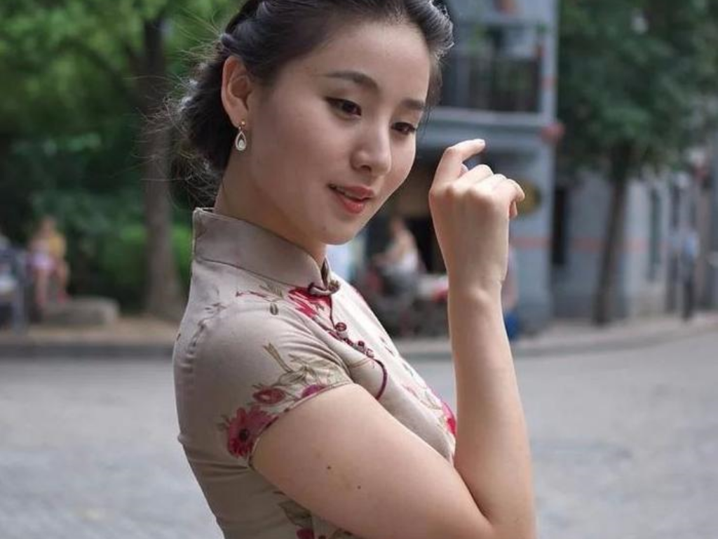 手游传奇触龙神在哪里？(复古传奇手游魔血套哪里出？)插图