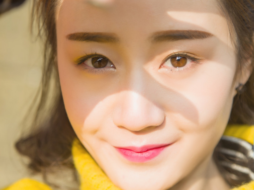 传奇类手游哪个职业厉害？(凤凰传奇手游武器选择哪个？)插图