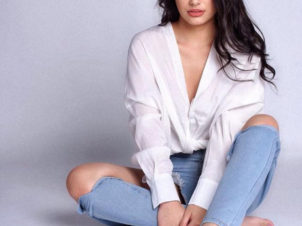 传奇手游靠什么赚钱吗？(手游传奇版本服务端是什么？)插图