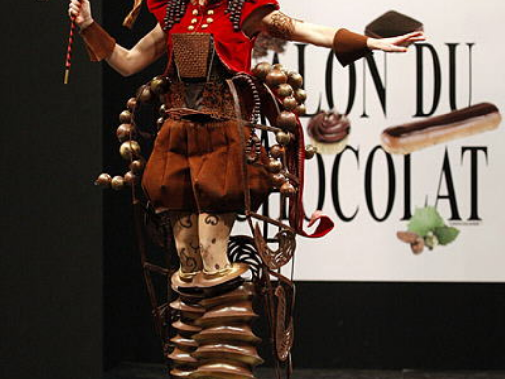 传奇手游狂暴神器选择什么？(传奇3d手游不花钱玩什么职业厉害吗？)插图