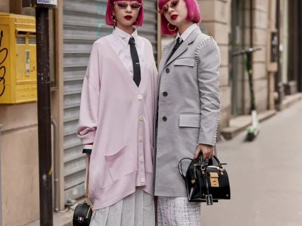 传奇的手游叫什么名字？(单职业传奇符文洗什么好？)插图