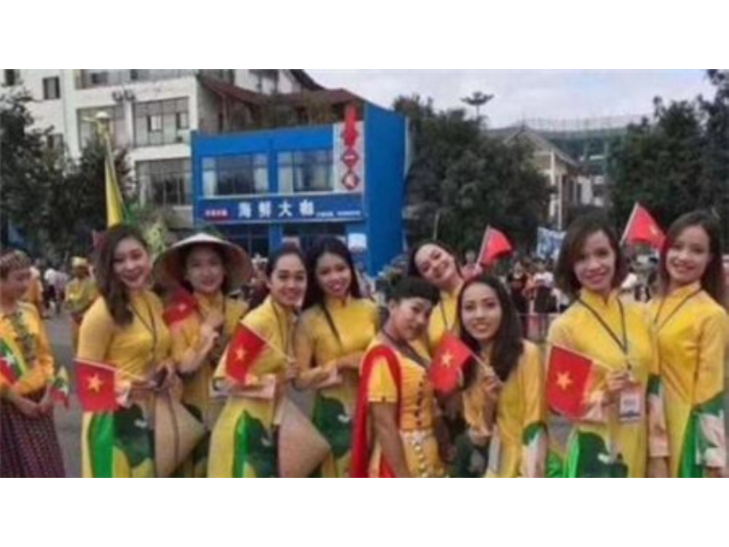 传奇类手游什么好玩？(热血传奇龙渊怎么单职业？)插图