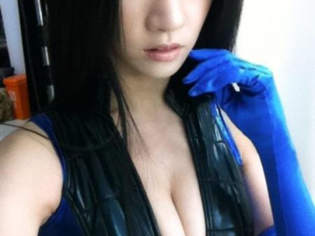 冰雪传奇单职业怎么摆摊？(传奇手游功勋奖励什么用？)插图