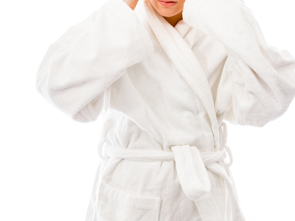 传奇类手游哪个能挣钱？(哪个手游传奇好打金王者？)插图