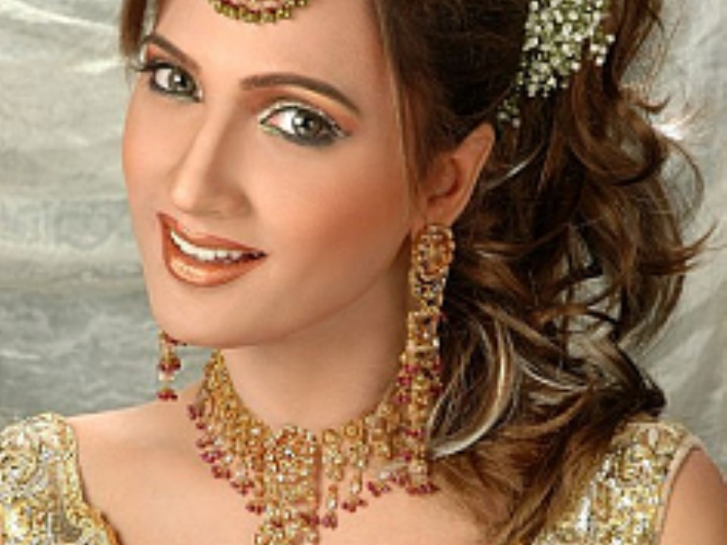 传奇手游魔龙城爆什么？(传奇手游有什么玩法？)插图