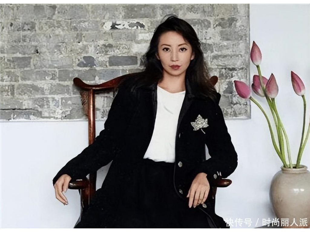 传奇手游神器版是什么意思？(什么是骑士的传奇英雄手游？)插图