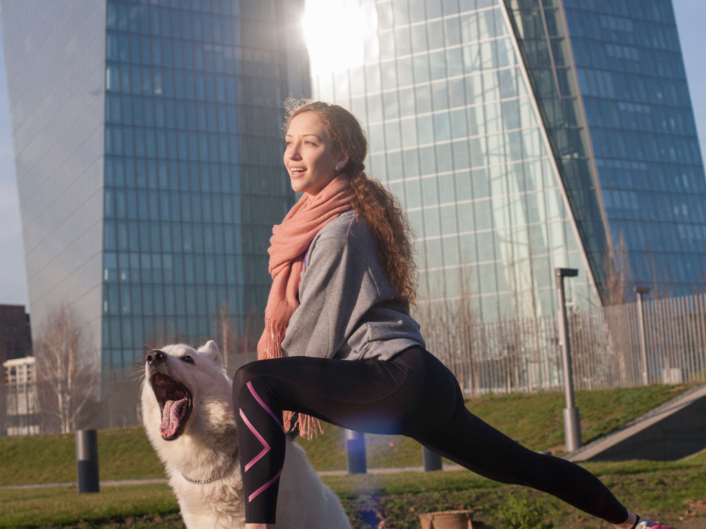 如何玩新版姜子牙传奇手游？(多少钱可以玩传奇手游？)插图