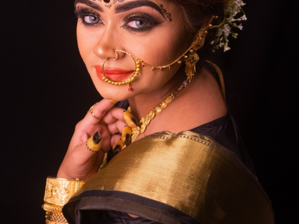 传奇手游每天该做什么？(传奇手游代言什么赚钱？)插图