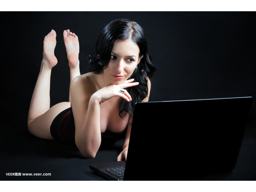 为什么现在传奇手游那么火？(传奇手游冰雪哪个好？)插图