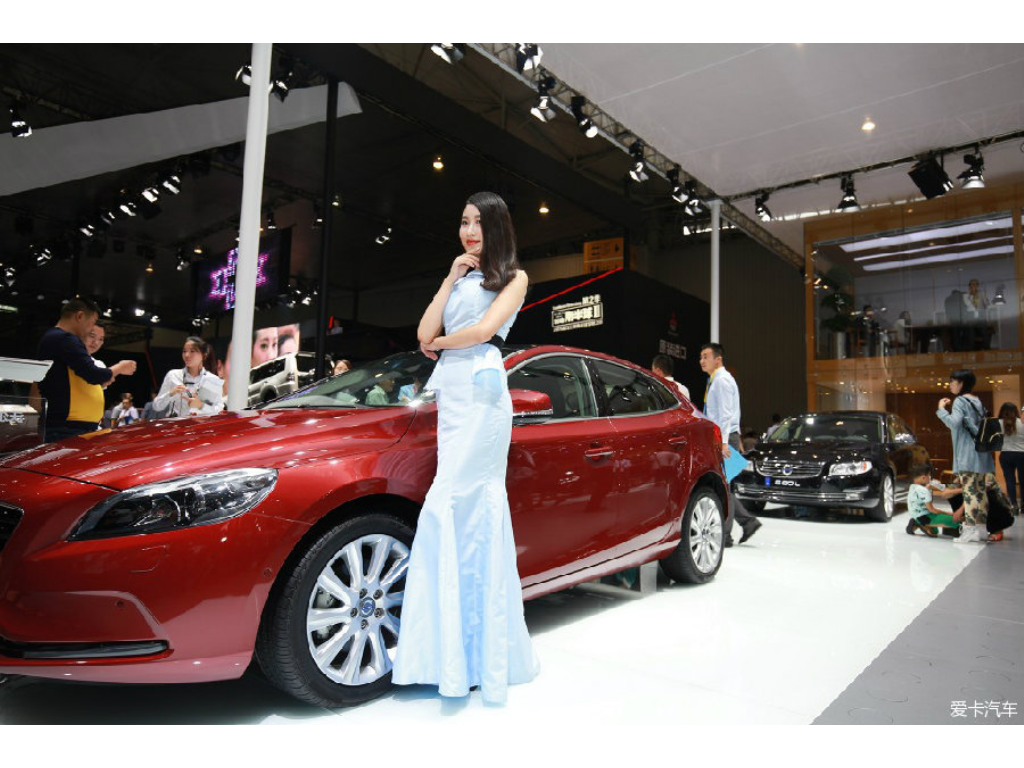 传奇手游用什么软件玩？(传奇类手游都有什么好处？)插图