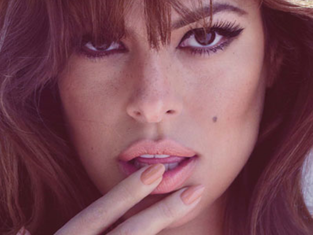 金华哪里有卖传奇手游的？(轩辕传奇手游通天房在哪里？)插图