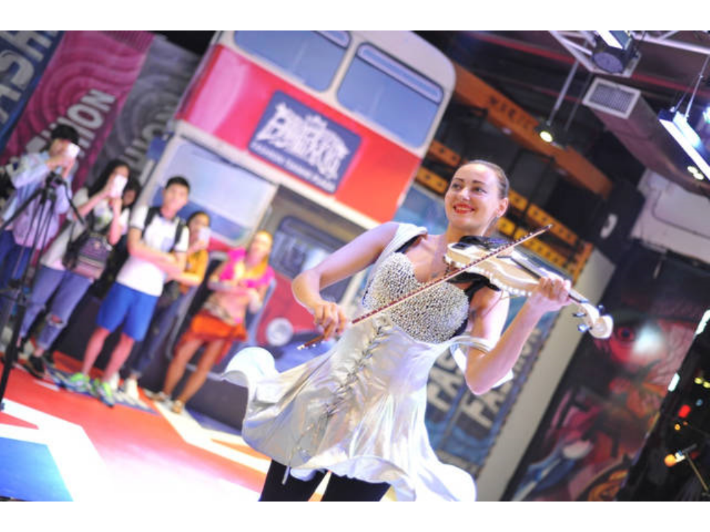 现在哪里玩传奇好点啊手游？(传奇手游绑定物品如何交易？)插图