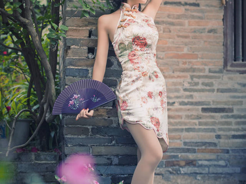 蓝月传奇手游红色鼠多少钱？(复古传奇手游哪里爆装备？)插图