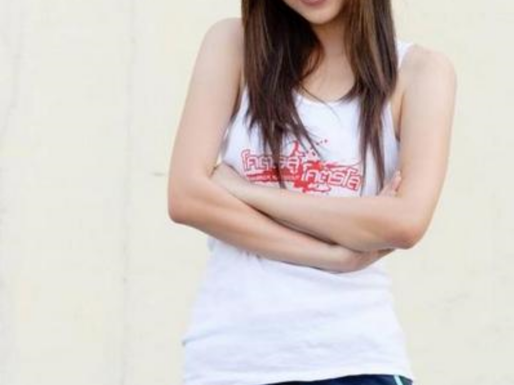 抖音如何直播传奇手游？(传奇世界手游内测号多少钱？)插图