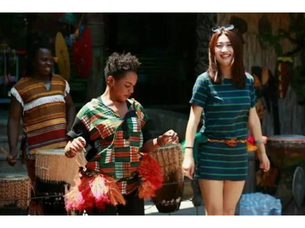 方舟手游哪里有传奇恐龙？(哪些手游最适合玩传奇端游？)插图