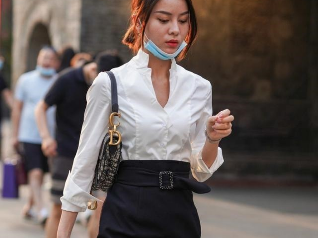 手游传奇蝎子在哪里？(手游传奇多少万亿战斗力？)插图