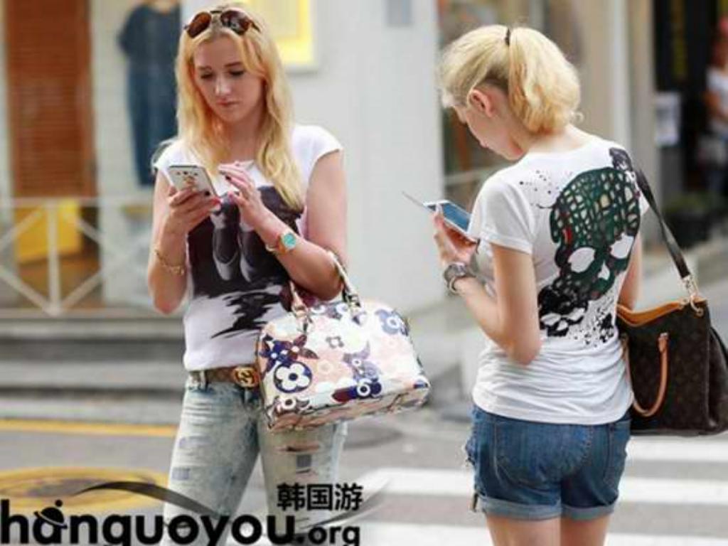 传奇手游战士技能哪里打？(血饮传奇手游哪里下载？)插图