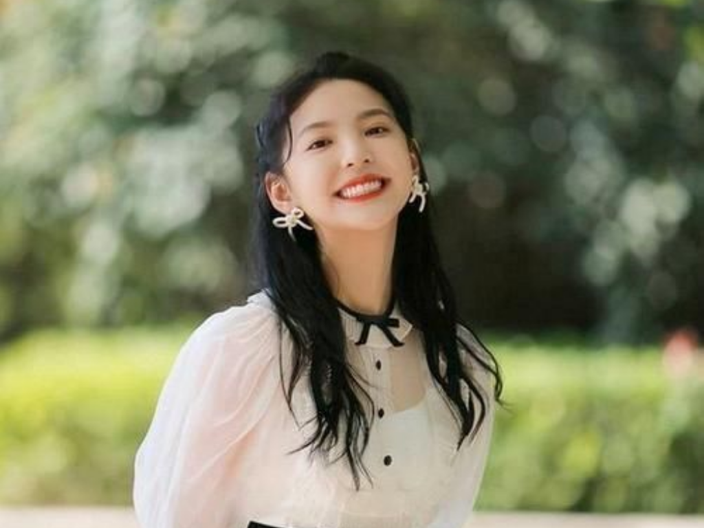 手游传奇托能挣多少钱？(红色传奇手游如何下载？)插图