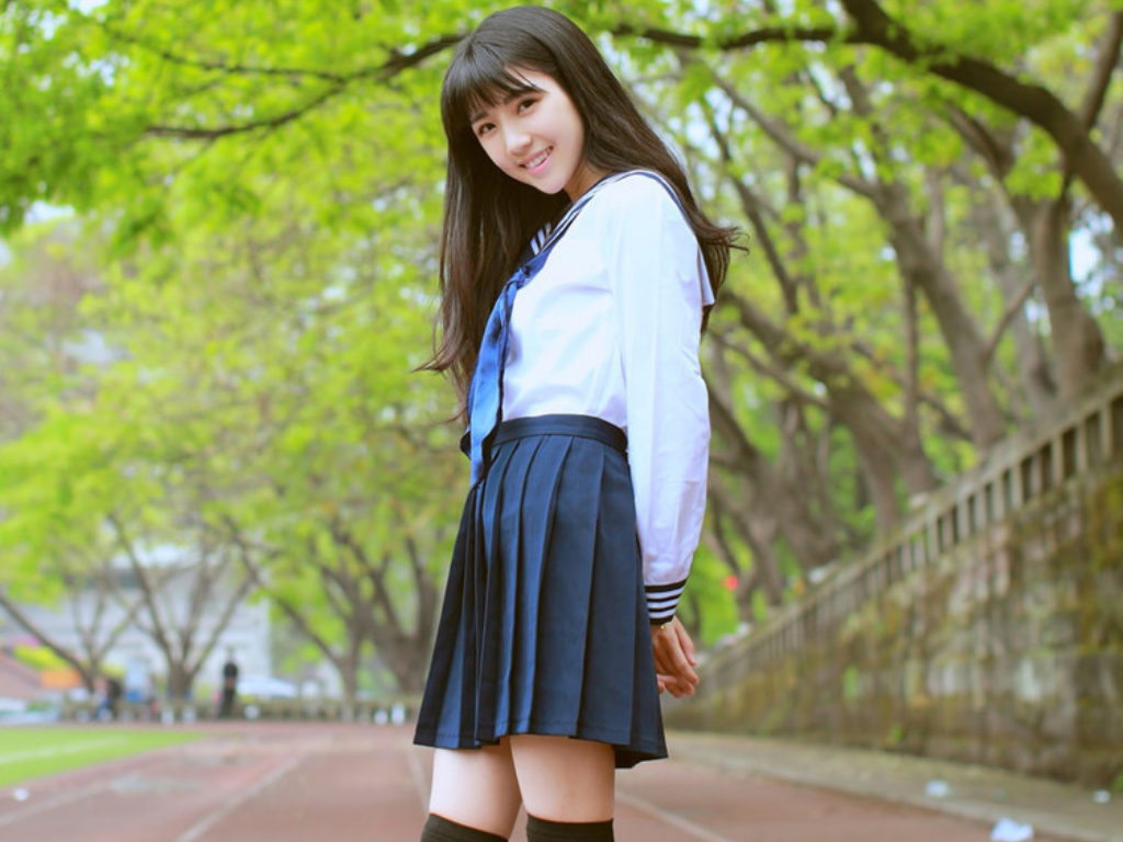 手游传奇花了多少钱打广告？(复古传奇手游书页在哪里打？)插图